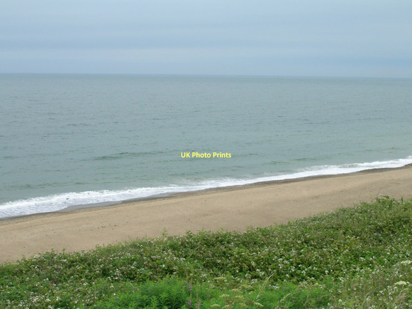 Photo 6"x4" Upgang Beach Whitby\/NZ8910 c2011