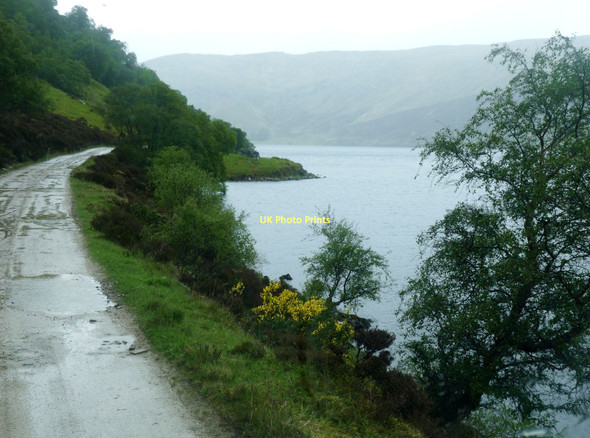 Photo 6"x4" The sheltered side of Loch Glass Meall M\u00f2r\/NH5174 c2011