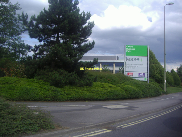 Photo 6"x4" Oxford Business Park, Garsington Road Temple Cowley c2011