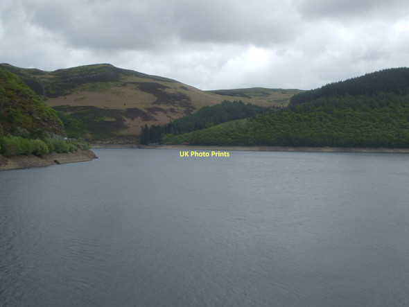 Photo 6"x4" Caban-coch Reservoir Elan Village c2011