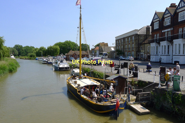 Photo 6"x4" The Quay, River Stour at Sandwich, Kent Sandwich c2011
