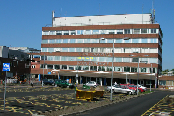 Photo 6"x4" York Hospital York\/SE5951 c2011