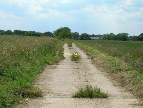 Photo 6"x4" Farm track off Moor Lane Flawith c2011