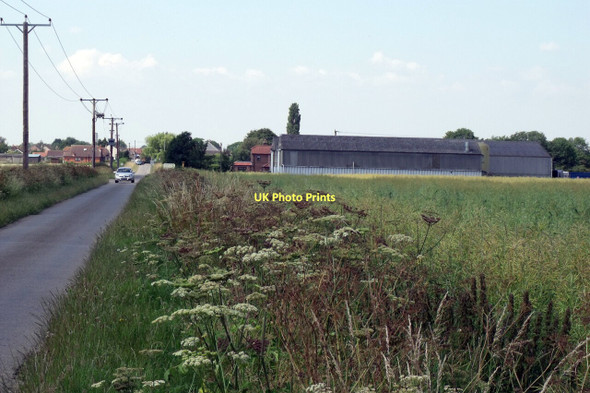 Photo 6"x4" Farm buildings on Sudbrooke Lane Sudbrooke c2011