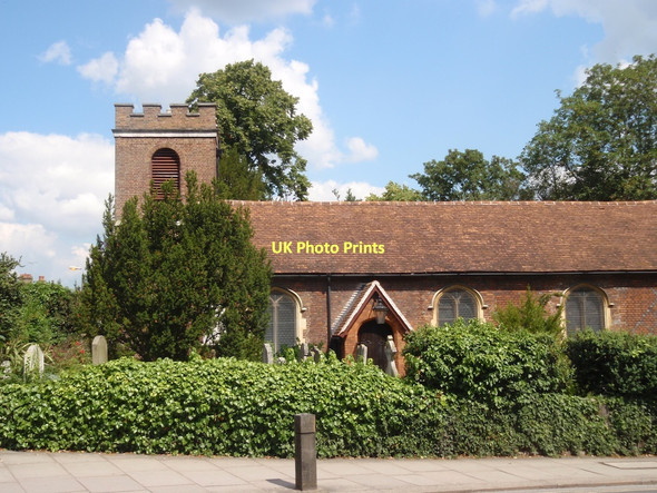 Photo 6"x4" Small Church Teddington\/TQ1670 c2011