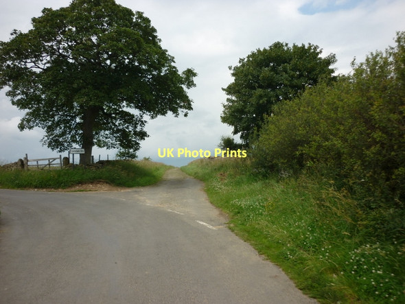 Photo 6"x4" The junction of Braygate Lane and Braygate Balk Levisham c2011