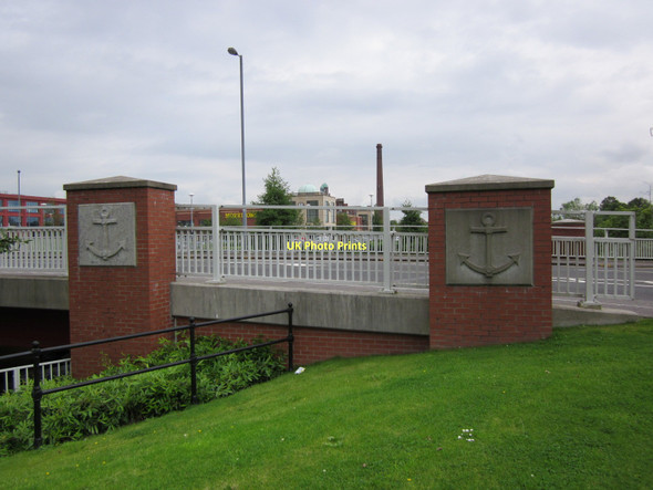 Photo 6"x4" Anchor Signs Paisley c2011