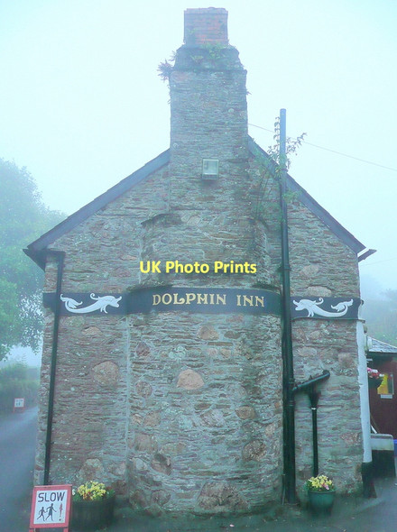Photo 6"x4" End gable wall, The Dolphin Inn Kingston\/SX6347 c2011