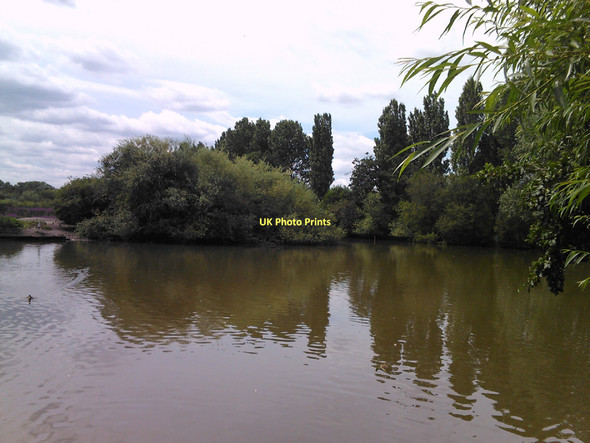 Photo 6"x4" View of the lake in South Norwood Country Park #5 Beckenham c2011