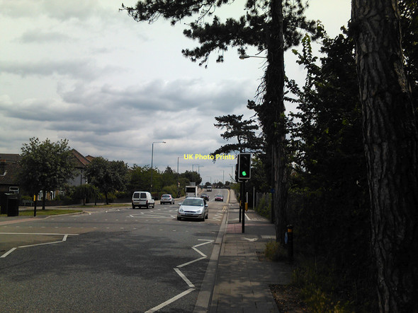 Photo 6"x4" Looking down Elmers End Road towards the station Beckenham c2011