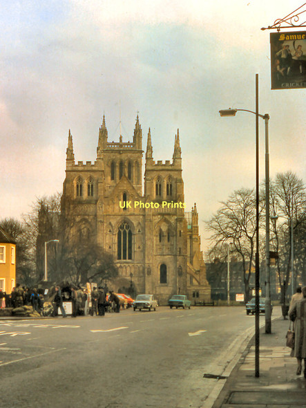 Photo 6"x4" Selby Market Place and Abbey Selby c1979