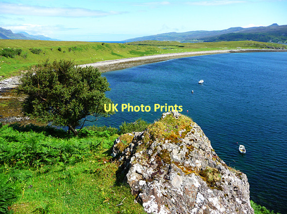 Photo 6"x4" Outcrop above Balmeanach Bay Balmeanach\/NG5234 c2011