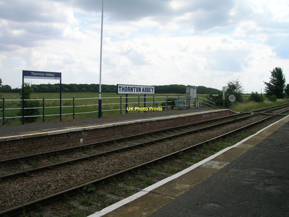 Photo 6"x4" Thornton Abbey Station South End\/TA1120 c2011