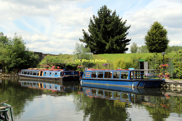 Photo 6"x4" Narrow Boats, River Lee Navigation, Broxbourne, Hertfordshire Hoddesdon c2011