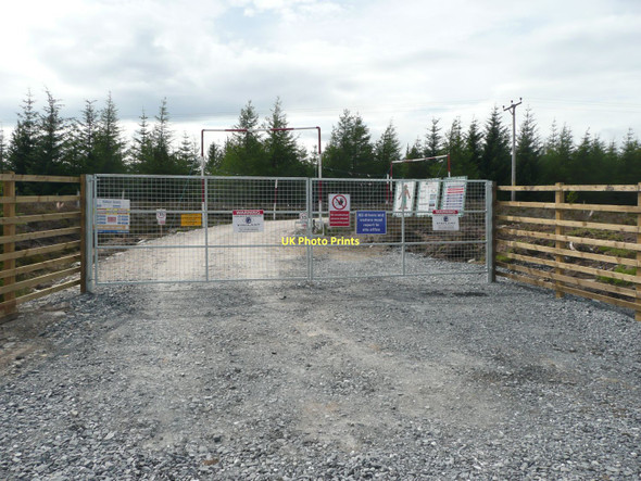 Photo 6"x4" Works access Dalwhinnie c2011