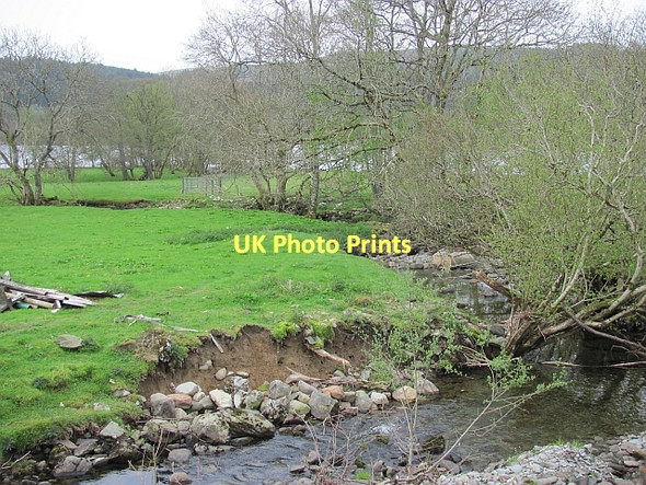 Photo 6"x4" Ledard Burn Kinlochard c2011
