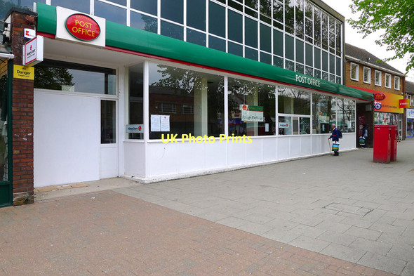 Photo 6"x4" Bletchley Post Office, Queensway, Bletchley Water Eaton\/SP8732 c2011