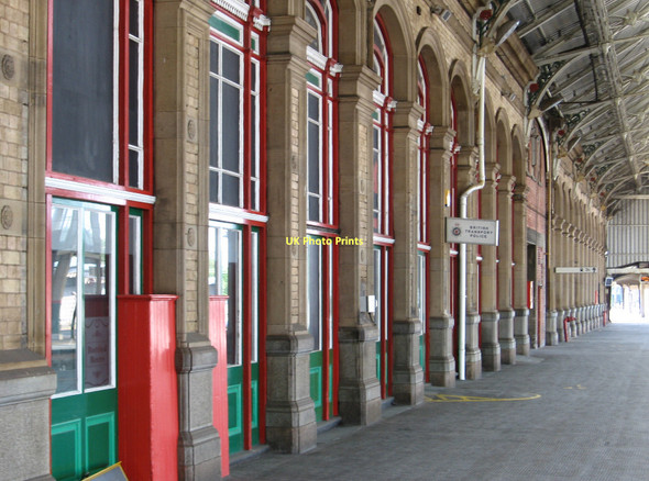 Photo 6"x4" Preston - station buildings Preston\/SD5329 c2011