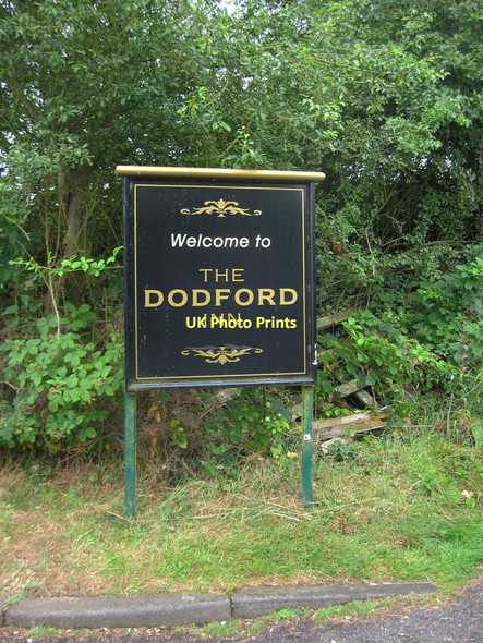 Photo 6"x4" The Dodford Inn (3) - Welcome sign, Dodford Dodford\/SO9373 c2011