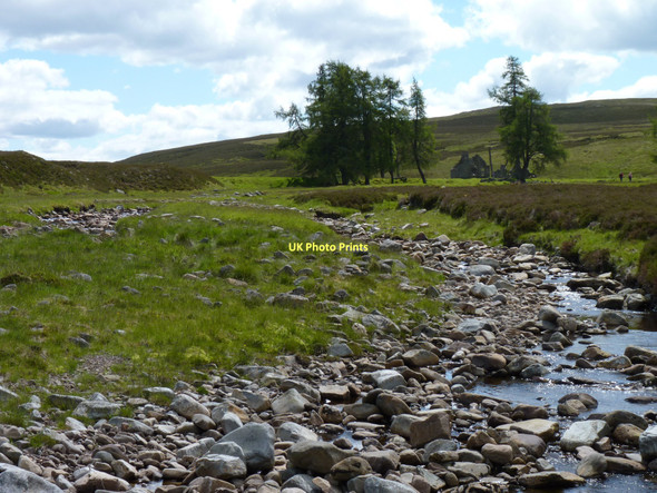 Photo 6"x4" Bynack burn Allt an t-Seilich c2011