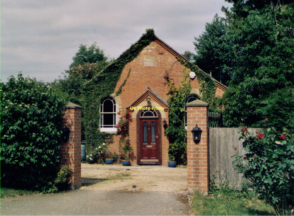 Photo 6"x4" Former Burghclere Methodist Chapel Burghclere c2011