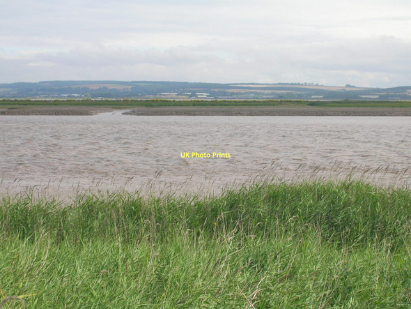 Photo 6"x4" River Humber and Read's Island South Ferriby c2011