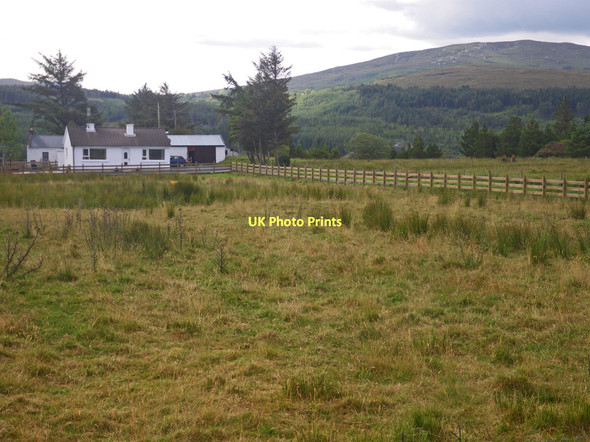 Photo 6"x4" Country home with hill beyond Lettermacaward c2011