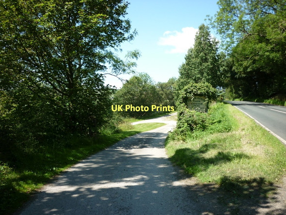 Photo 6"x4" The entrance to Manor House Farm caravan park Dacre\/SE1960 c2011