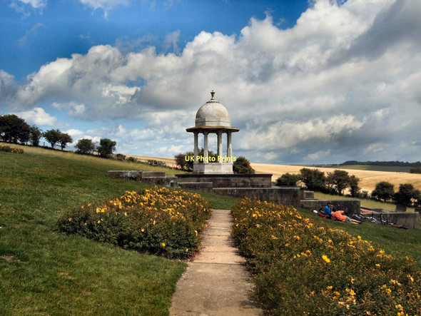 Photo 6"x4" Chattri War Memorial Pyecombe c2011