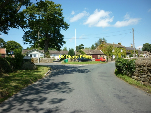 Photo 6"x4" High Grantley, North Yorkshire High Grantley c2011 P1