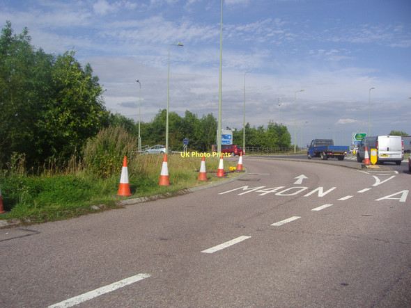 Photo 6"x4" Exit for M40 on the A418, Wheatley Waterstock c2011