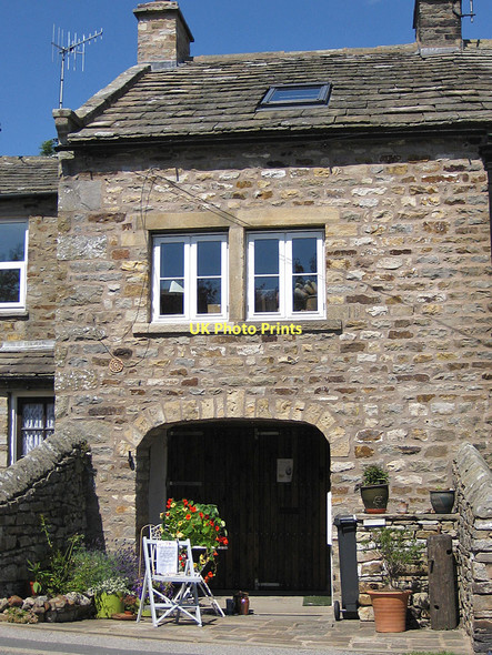 Photo 6"x4" Cottage with stone slate roof... Reeth\/SE0399 c2011