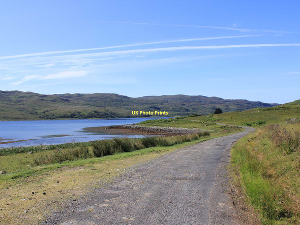 Photo 6"x4" Loch Spelve Croggan c2011