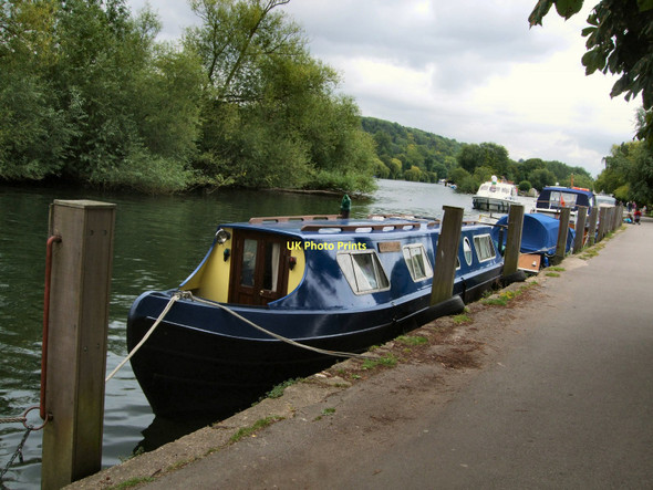 Photo 6"x4" Narrowboat moored by Thames - Henley Henley-on-Thames c2011