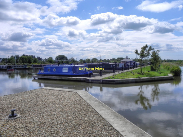 Photo 6"x4" Barton Grange Marina, Lancaster Canal Brock\/SD5140 c2011