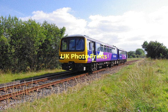 Photo 6"x4" Morecambe to Leeds train near Bare Slyne c2011