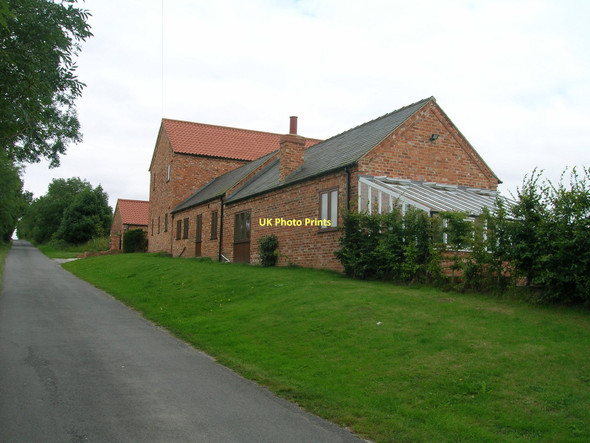 Photo 6"x4" House on Newland Hill Elsham c2011