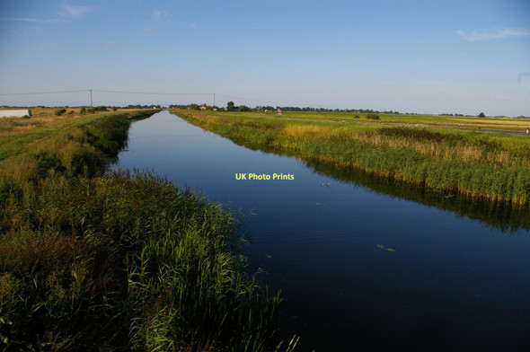 Photo 6"x4" The Sixteen Foot Drain looking north-east from Bedlam Bridge Stonea c2011
