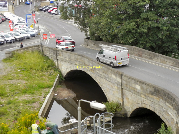Photo 6"x4" Park Lane Bridge Keighley c2011