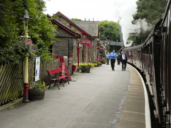 Photo 6"x4" Haworth Railway Station Haworth c2011 P1