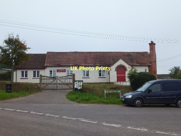 Photo 6"x4" Aylesbeare Village Hall Aylesbeare c2011