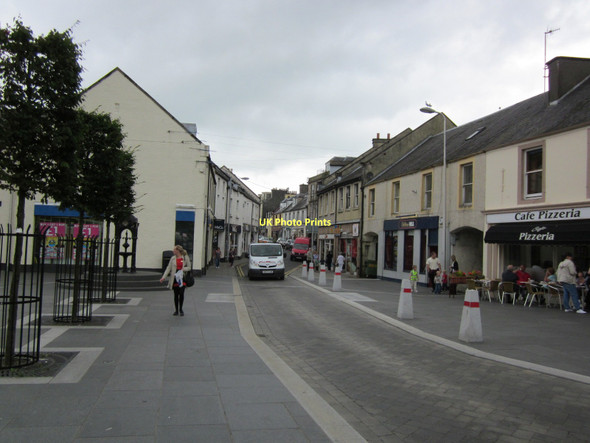 Photo 6"x4" George Street Stranraer c2011