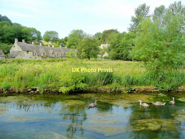 Photo 6"x4" River Coln and Arlington Row Bibury c2011