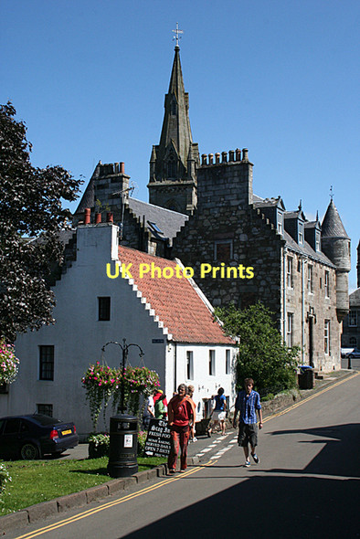 Photo 6"x4" Falkland Street Scene Falkland c2011