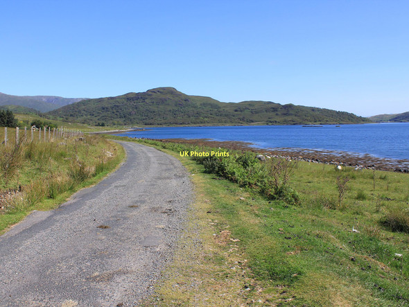 Photo 6"x4" Loch Spelve Croggan c2011