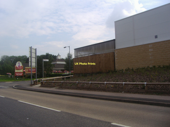 Photo 6"x4" Entrance to the Toby Carvery, London Road Stevenage c2011