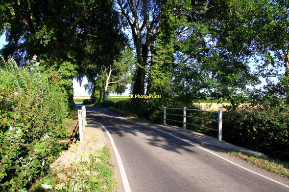 Photo 6"x4" The road to North Weston North Weston\/SP6805 c2011