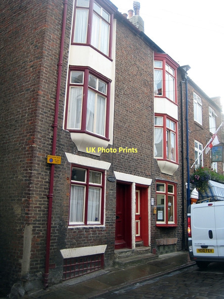Photo 6"x4" Nos 143 & 144,  Church Street Whitby\/NZ8910 c2011