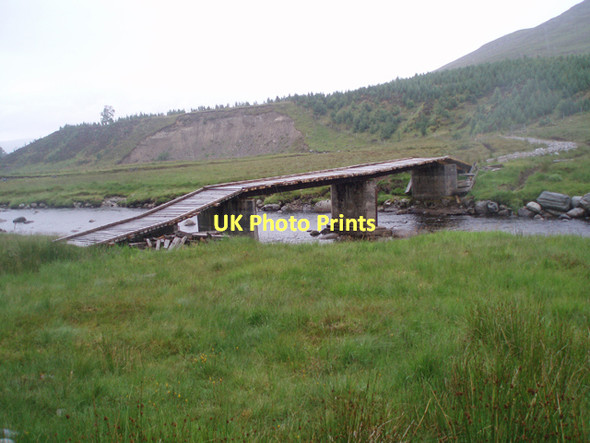 Photo 6"x4" Bridge over River Pattack Allt Beinn Eilde c2011