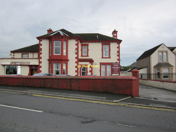 Photo 6"x4" Craignelder Hotel Stranraer c2011